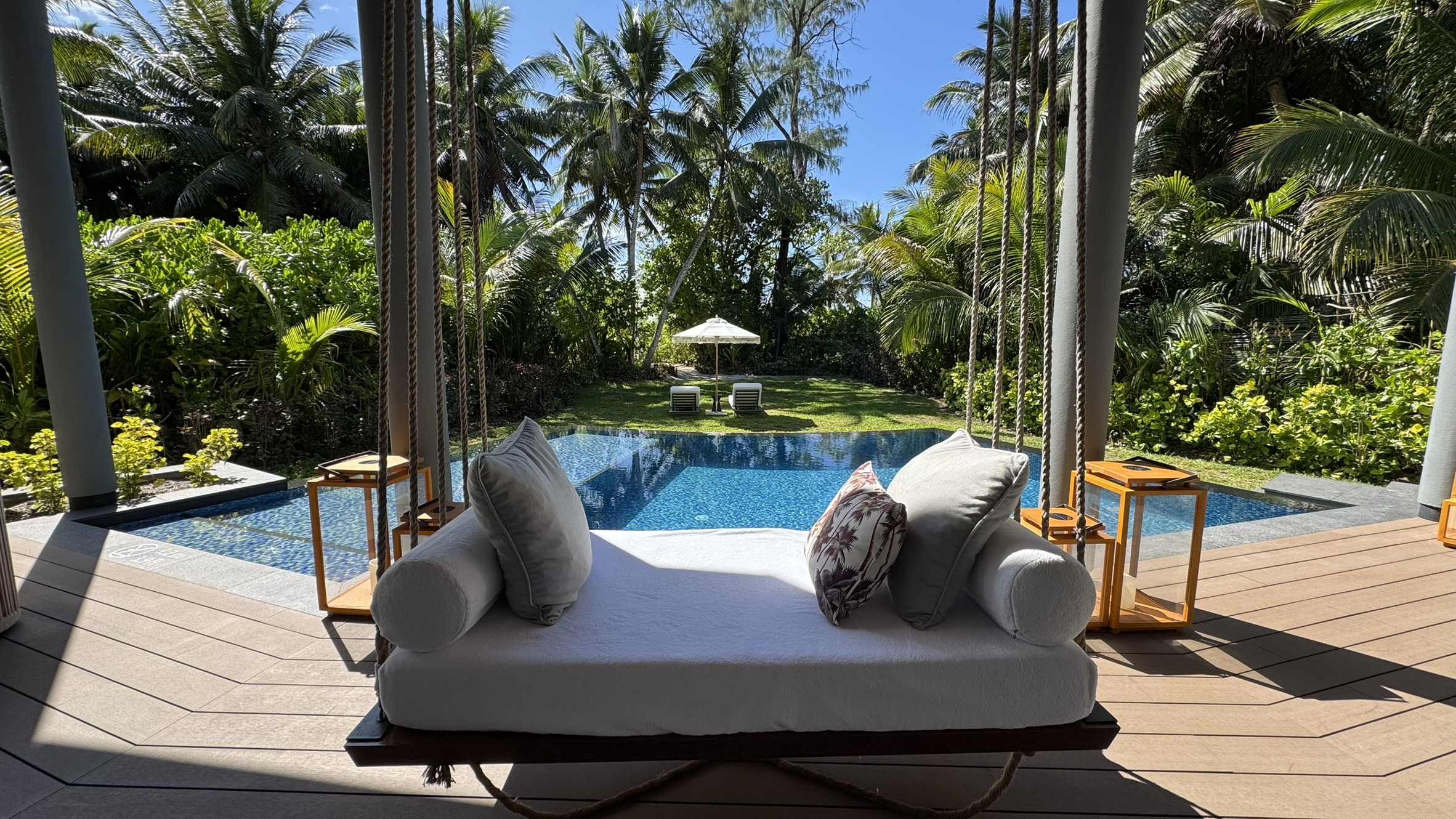 Hotel Review: Waldorf Astoria Seychelles Platte Island